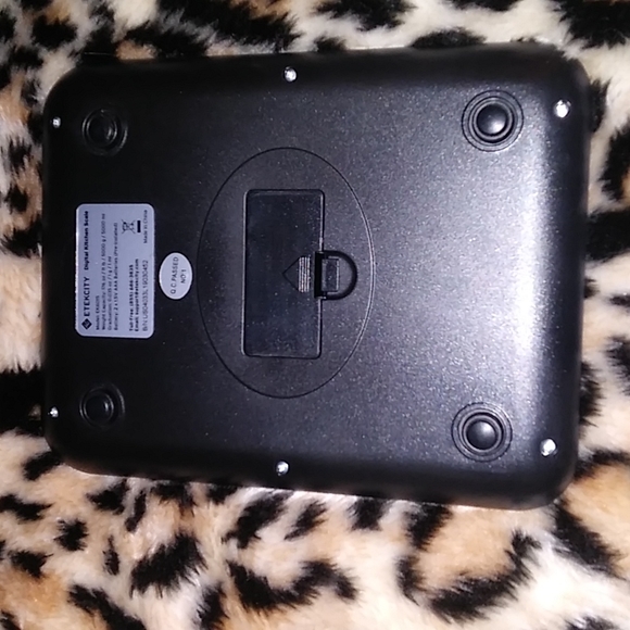 Digital Kitchen Scale - Picture 4 of 6